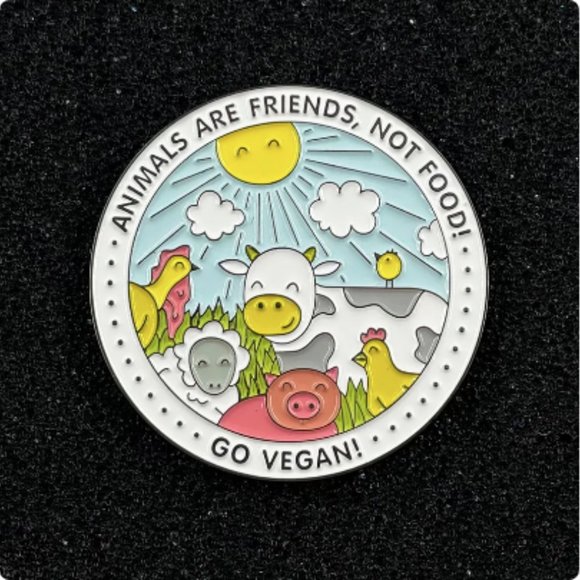 🍏50% OFF/3+...GO VEGAN Pin - Picture 1 of 4